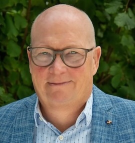 mr. Arend Koster
